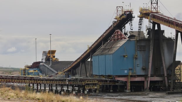Fort McMurray region’s Indigenous groups support oilsands mine, company tells review panel