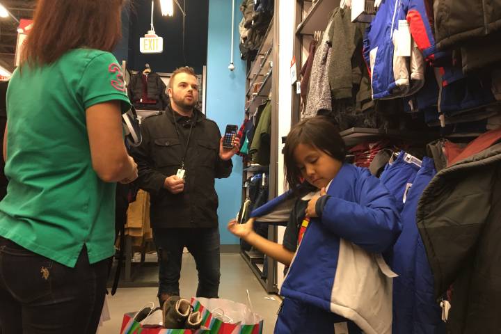 100 inner-city Edmonton kids sent on winter clothes shopping spree – Edmonton