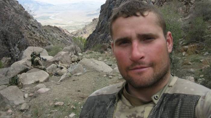 Canadian Jon Snyder helped save 50 Afghan recruits from the Taliban. Three days later, he died