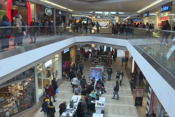 Boxing Day shopping in Kingston busier than usual, retailers observe – Kingston