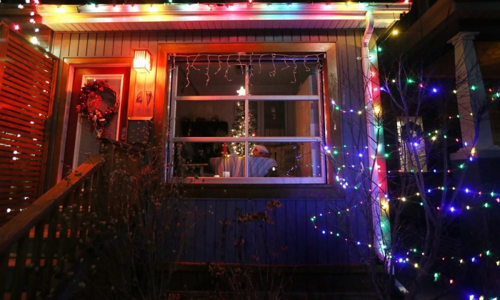 Why Toronto residents’ kitschy Christmas light displays are a gift to the city