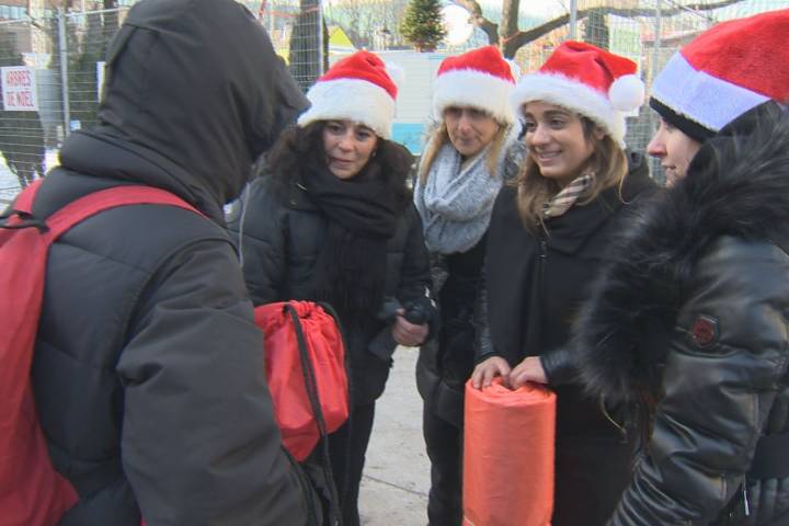 Montreal-area sisters gather, distribute donations in effort to help city’s homeless – Montreal