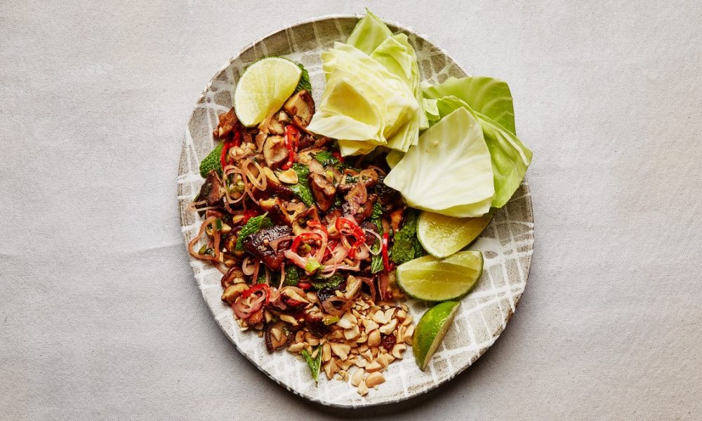 Lettuce Wraps with Mushroom Larb Are a Gift From the Weeknight Dinner Gods | Healthyish