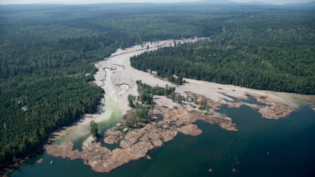 Operations suspended at B.C.’s Mount Polley mine