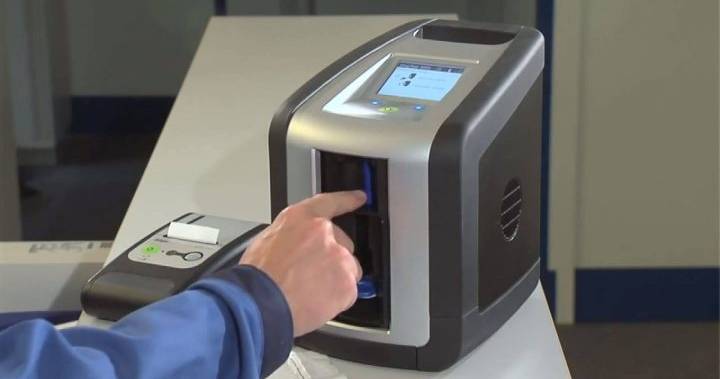 Saskatoon police show off new screening device for testing drug-impaired drivers – Saskatoon