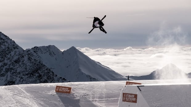 Canadian Philippe Langevin lands his 1st slopestyle World Cup medal