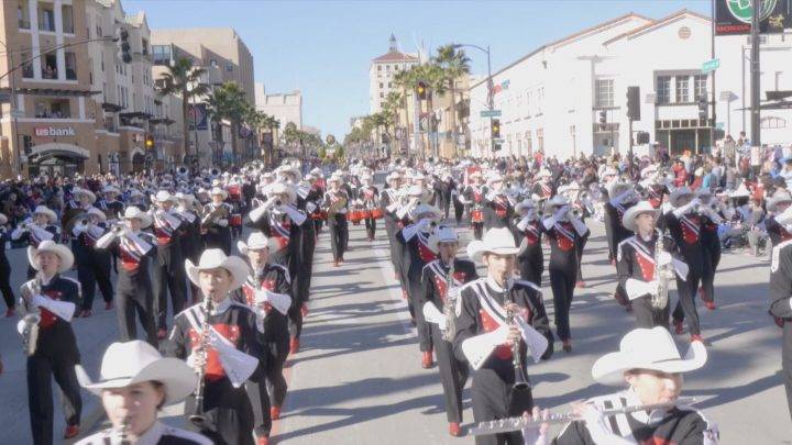Calgary Stampede Showband clocks 15,000 steps in New Year’s Day Rose Parade in California – Calgary