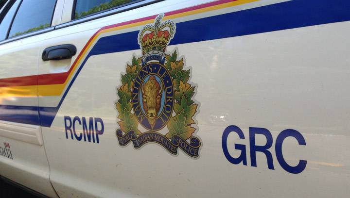 RCMP arrest 3 on outstanding warrants near Leduc after car runs out of gas – Edmonton
