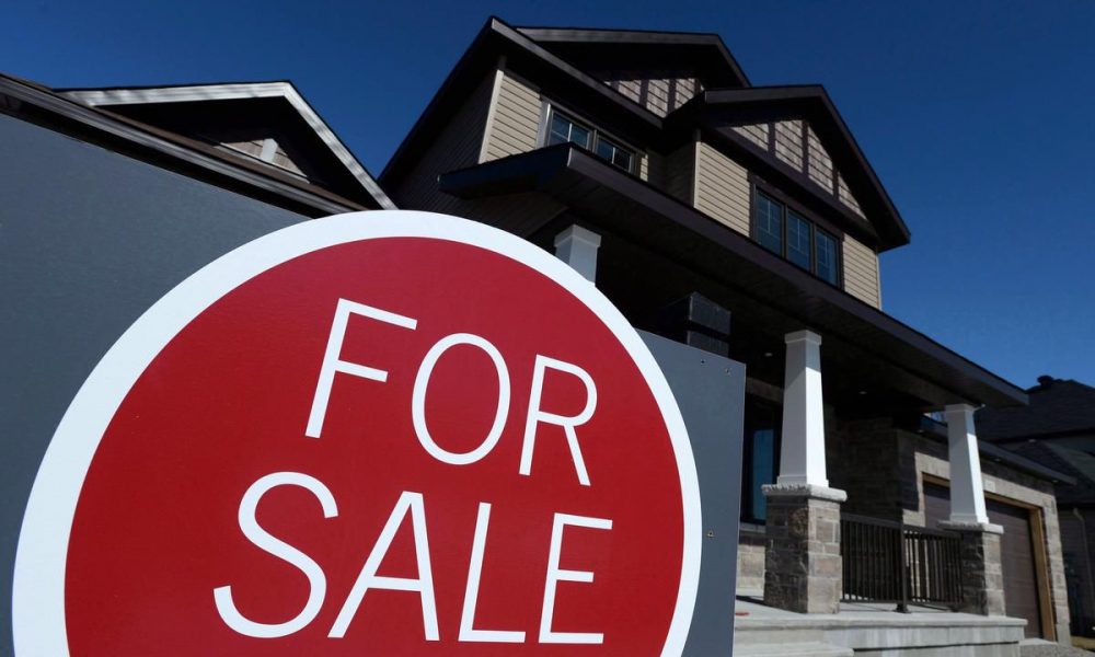 Young families scrimp to own homes in Canada’s big cities, report finds