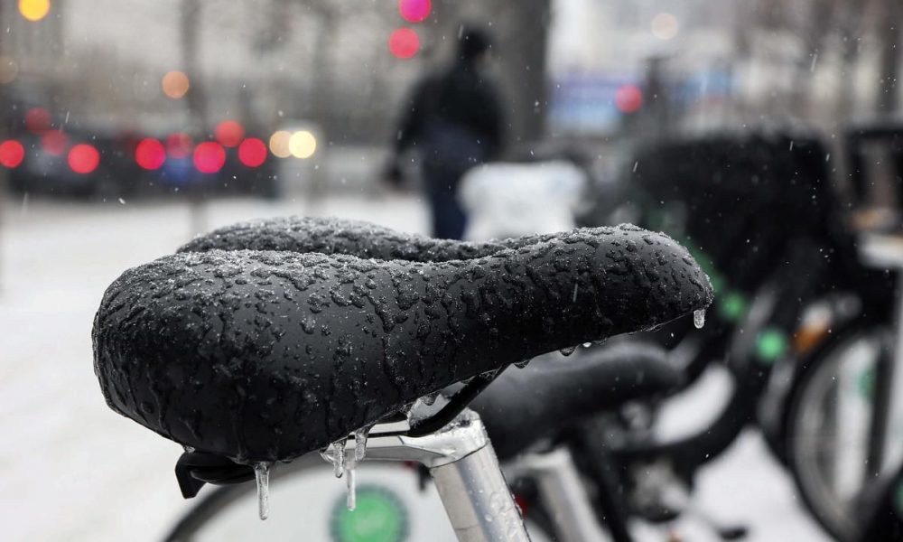 School buses cancelled as ice pellets, freezing rain hits the GTA