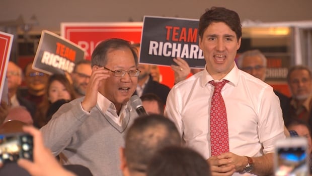 Anti-pipeline protesters shout at Trudeau during campaign event in Burnaby, B.C
